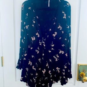 COPY - Excellent Condition Free People Tunic Top/Dress . Roomy Extra Small